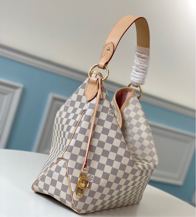 LV woman shoulder Handbag